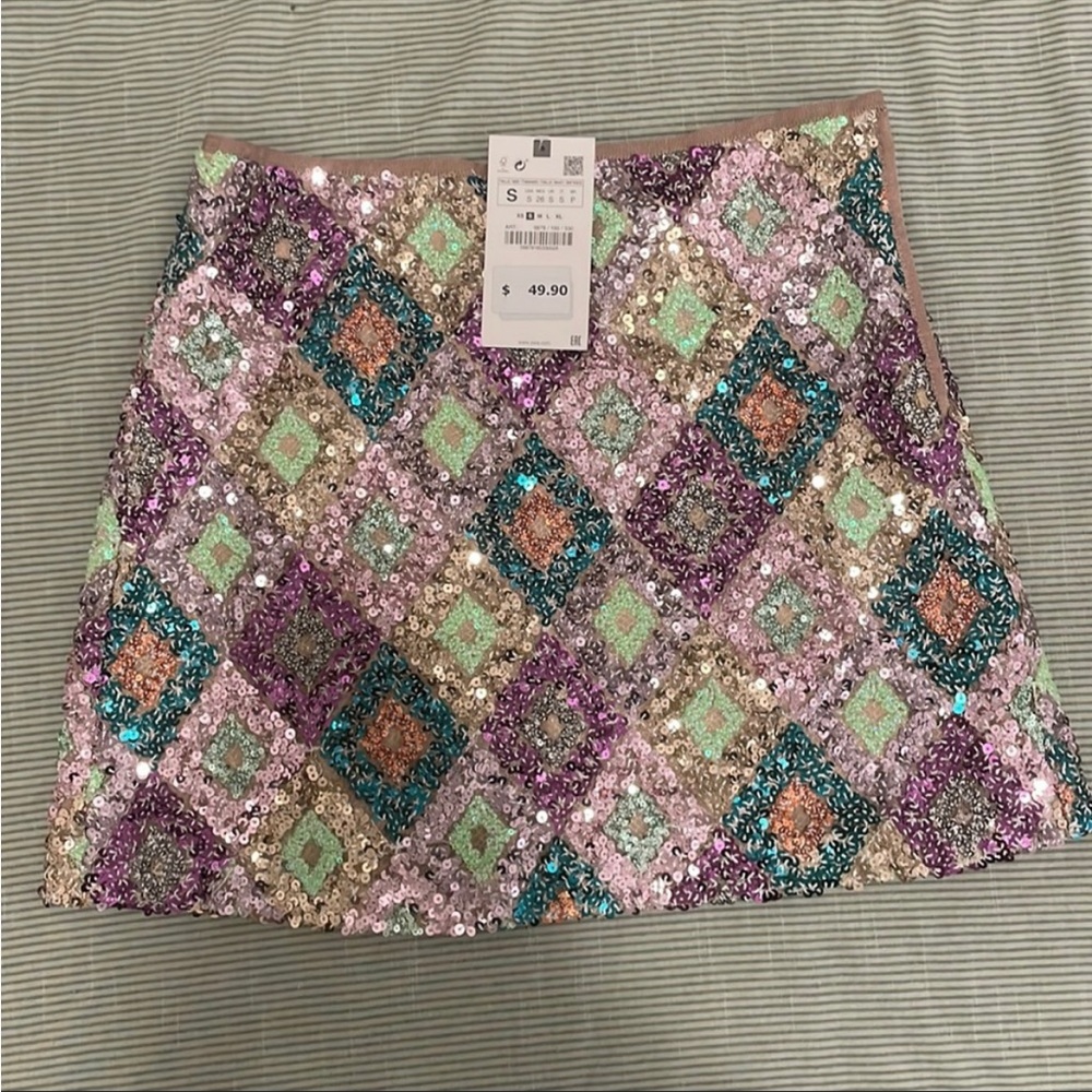Zara sequined skirt S